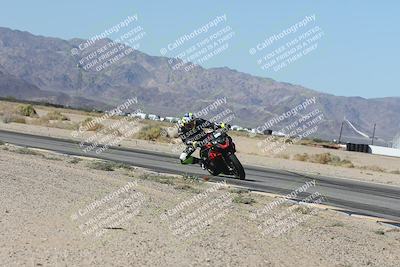 media/Oct-30-2025-Racers Edge (Thu) [[dabbdaf680]]/3-B Group/Session 3 (Turn 15 Inside)/